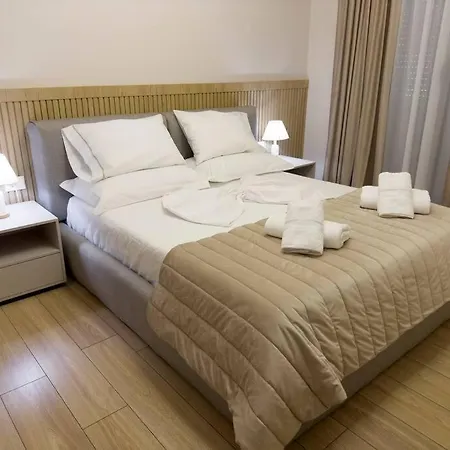 Welcome At Ds' Apartments! * Tirana