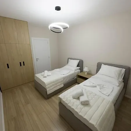 Welcome At Ds' Apartments! Tirana