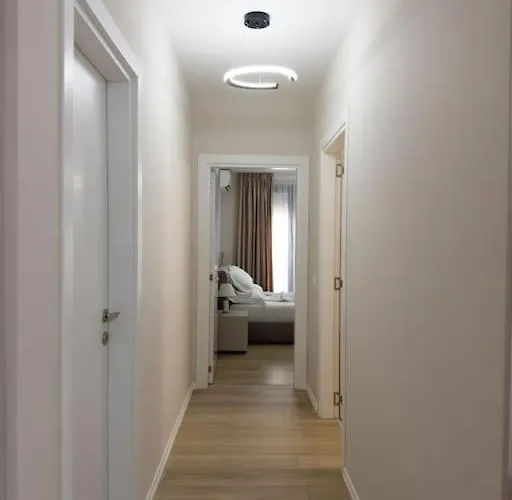 Welcome At Ds' Apartments! Apartment Tirana