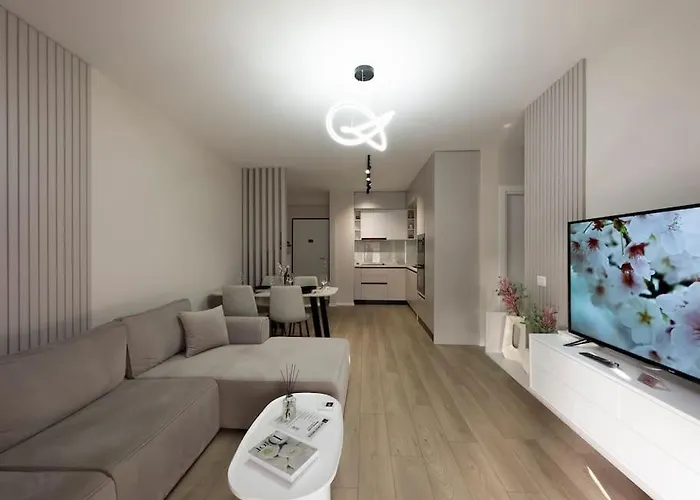 Welcome At Ds' Apartments! Tirana